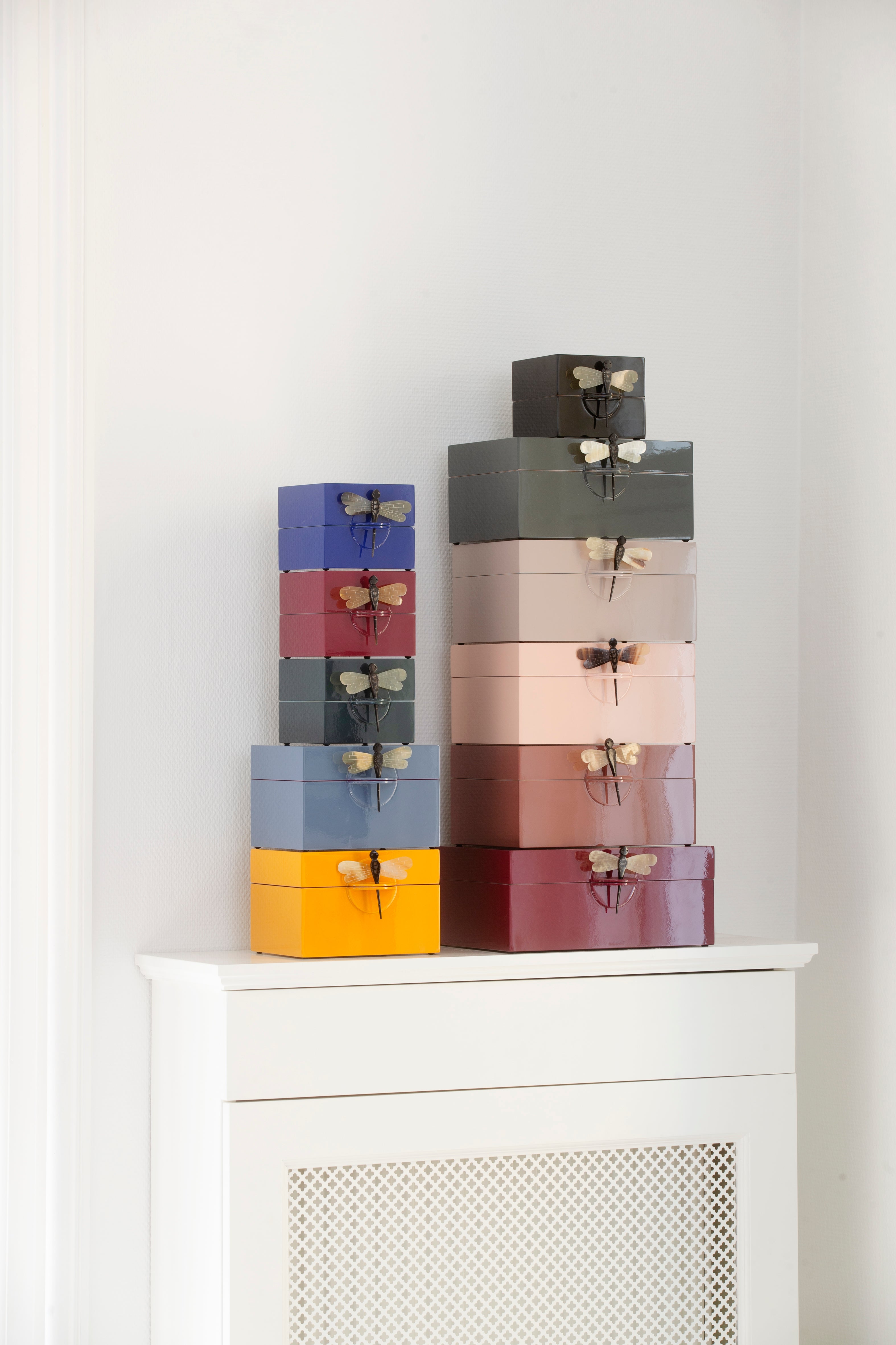 Lacquer Box B Mango
