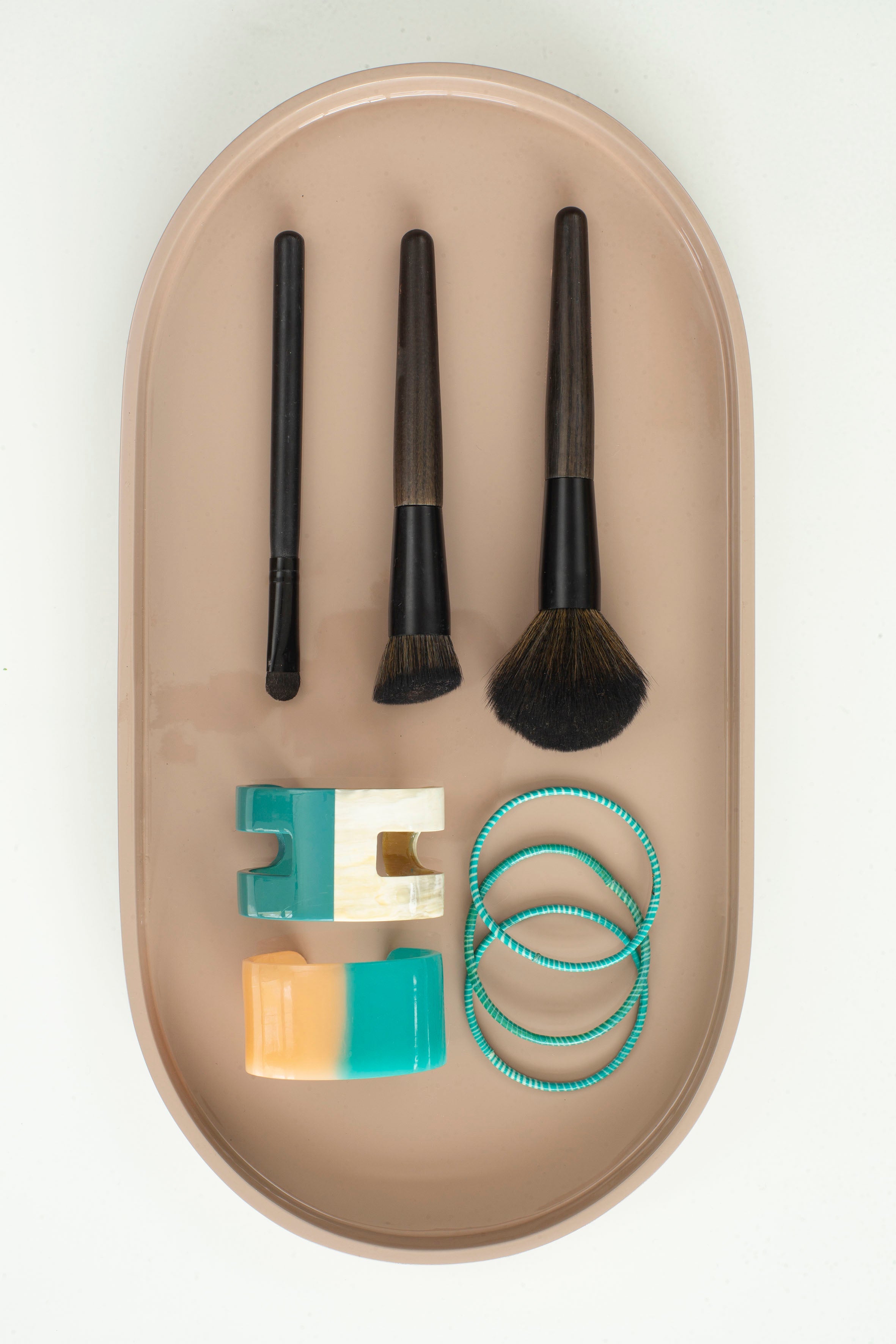 Lacquer Tray Oval B, Skin