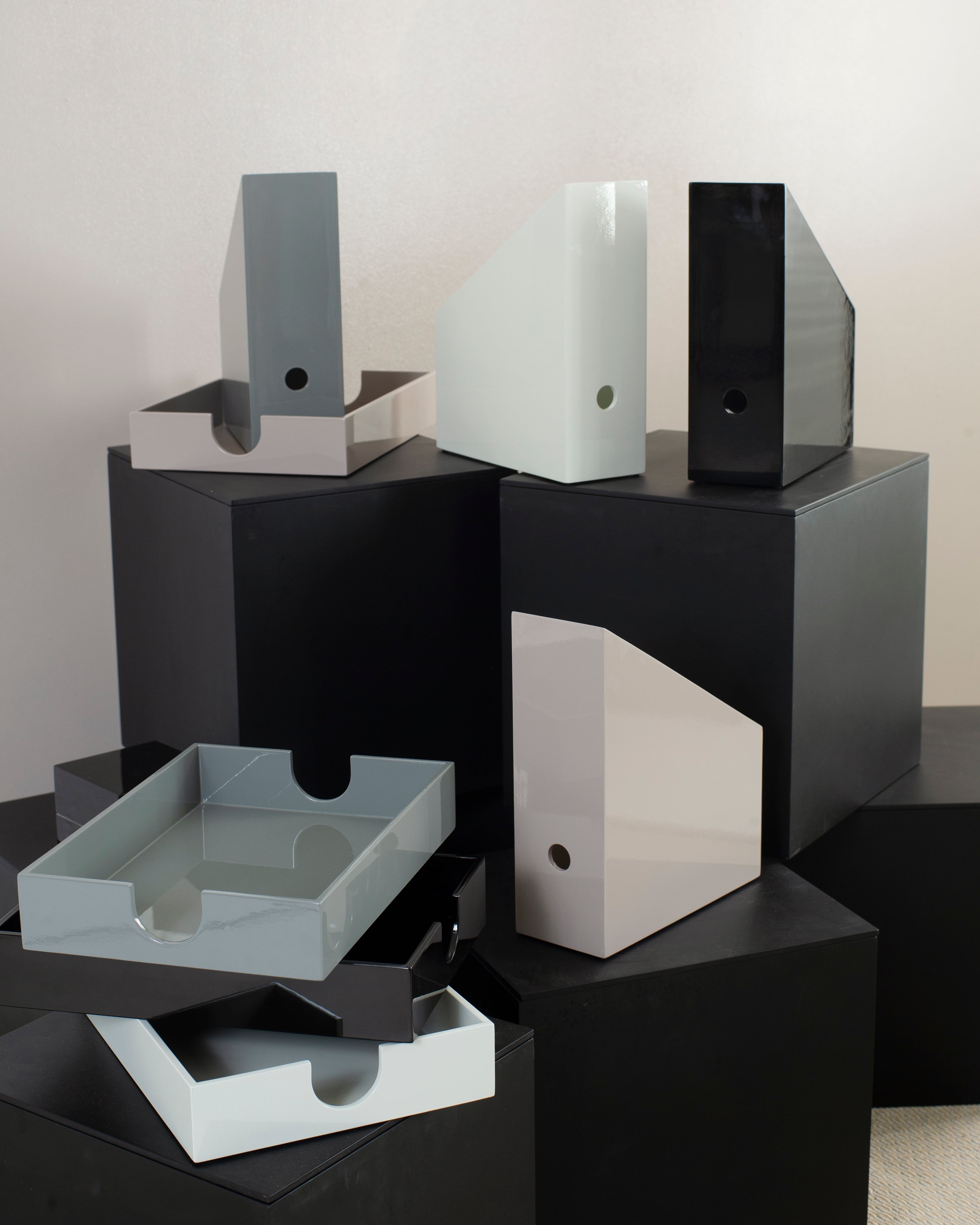 A4 Lacquer Paper Box Black