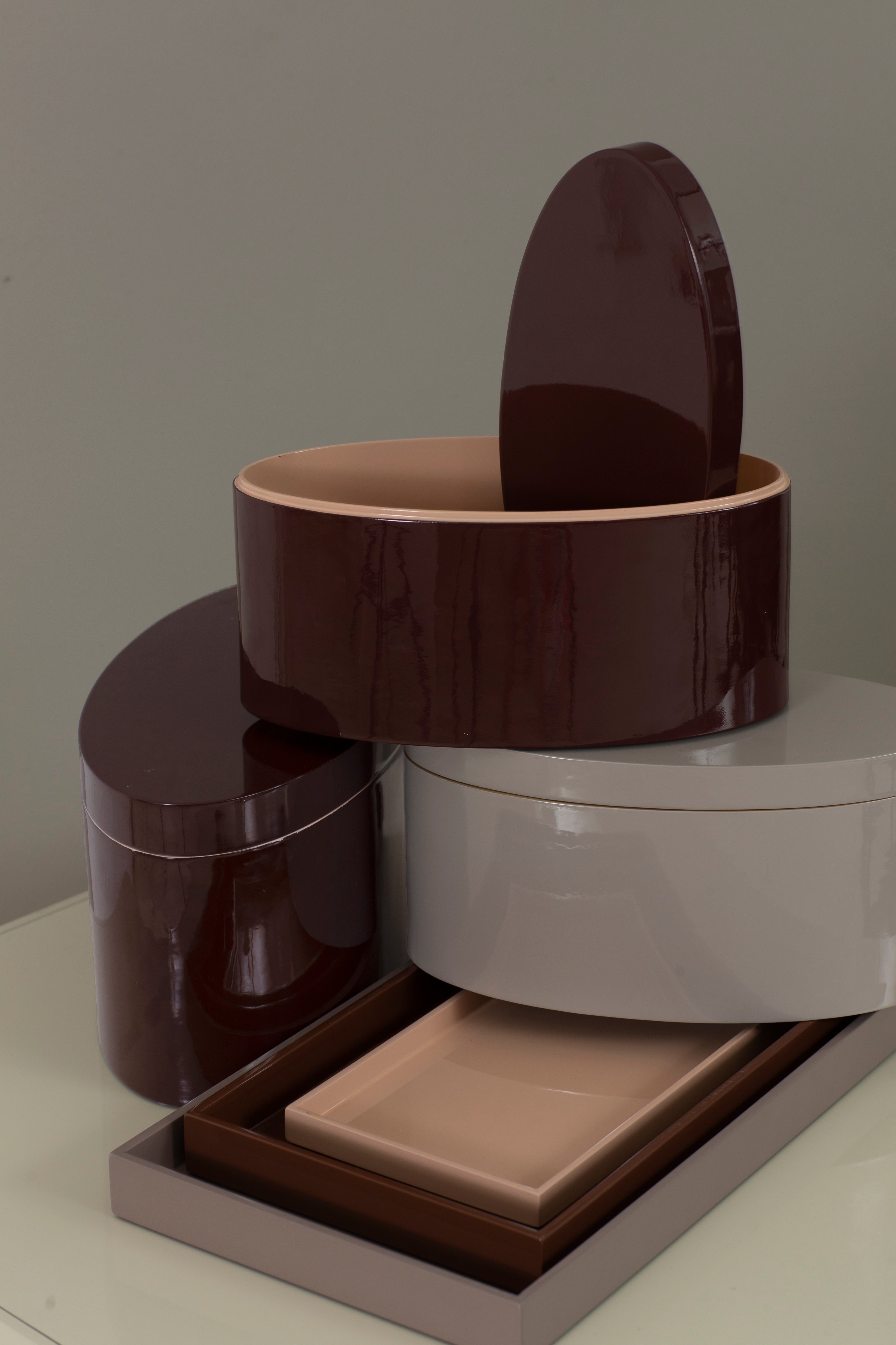 Oval Boxes Bordeaux Set w 2 pcs.