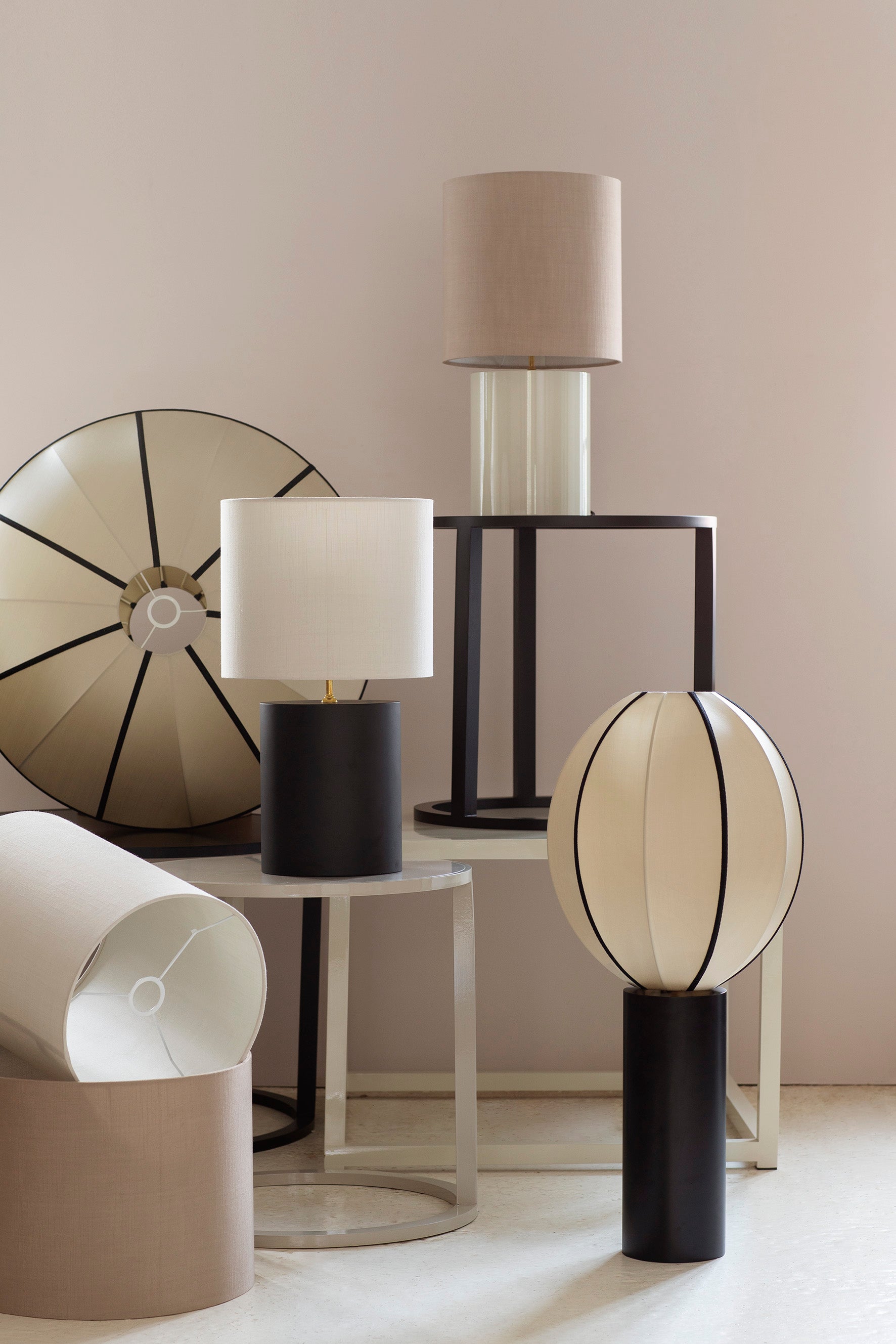 Lamp Base Fat Mat Black