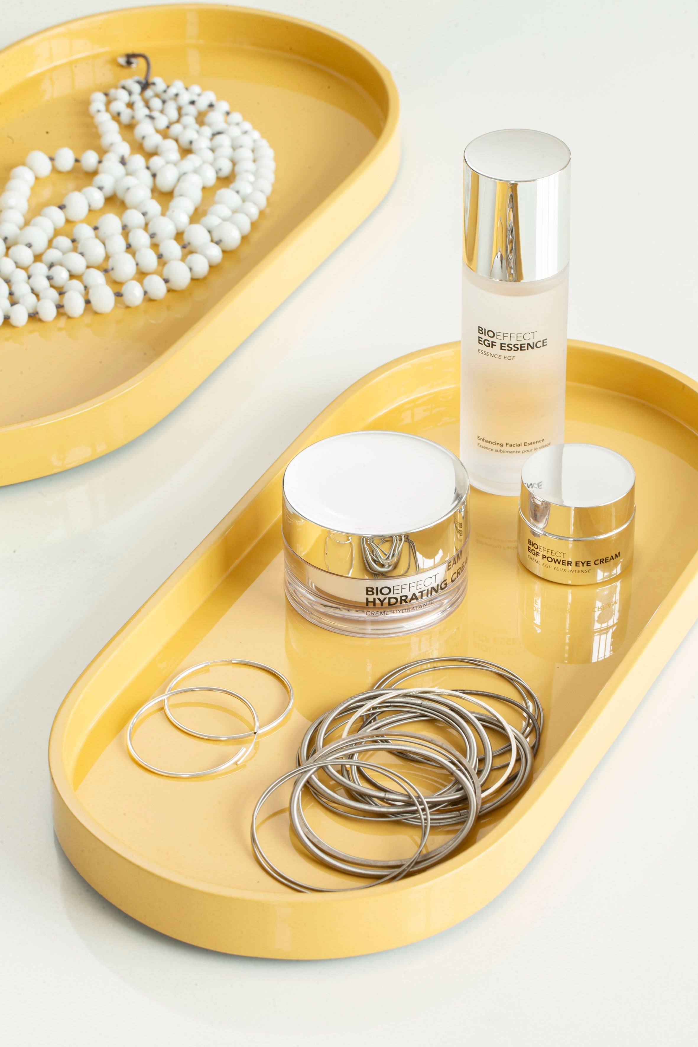 Lacquer Tray Oval S, Sun