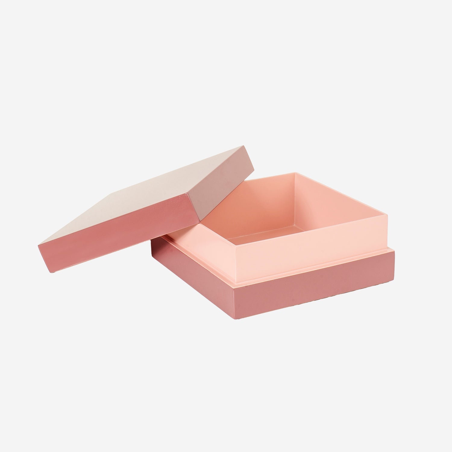 Square box, passion