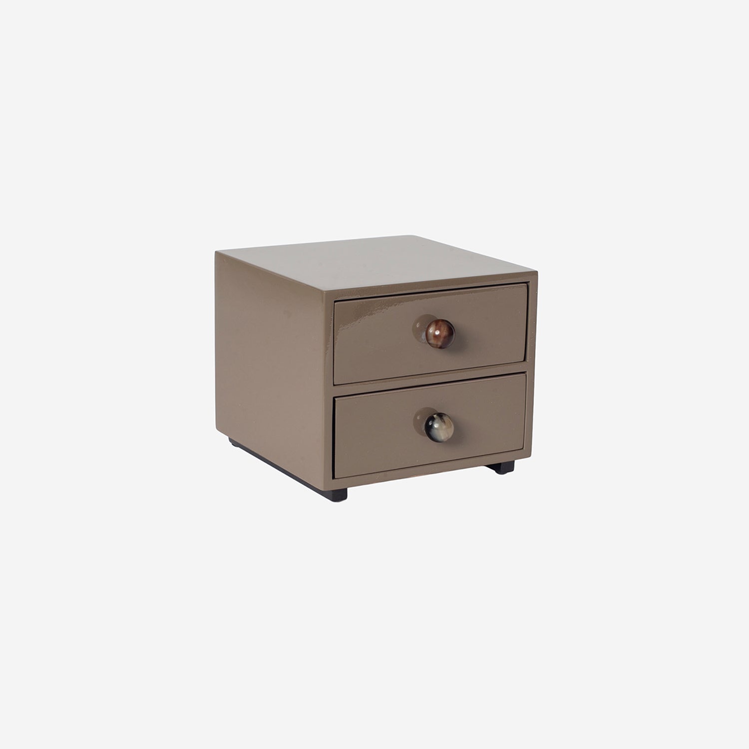 Chest of drawers, 2, Earth