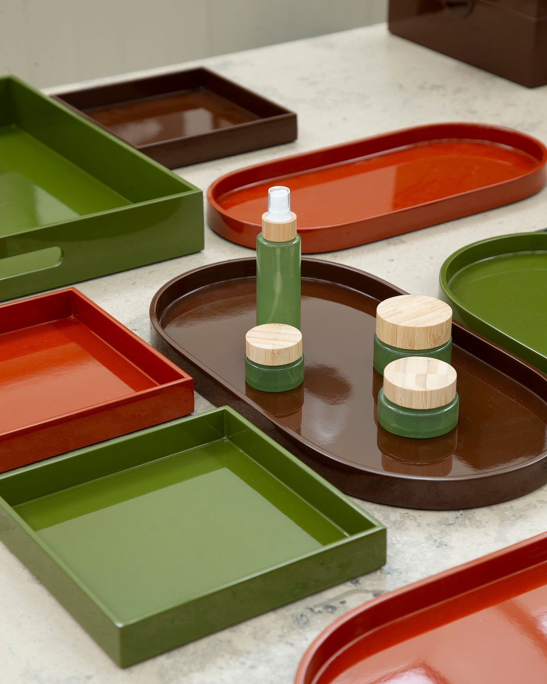 Lacquer Tray 20x20 rust
