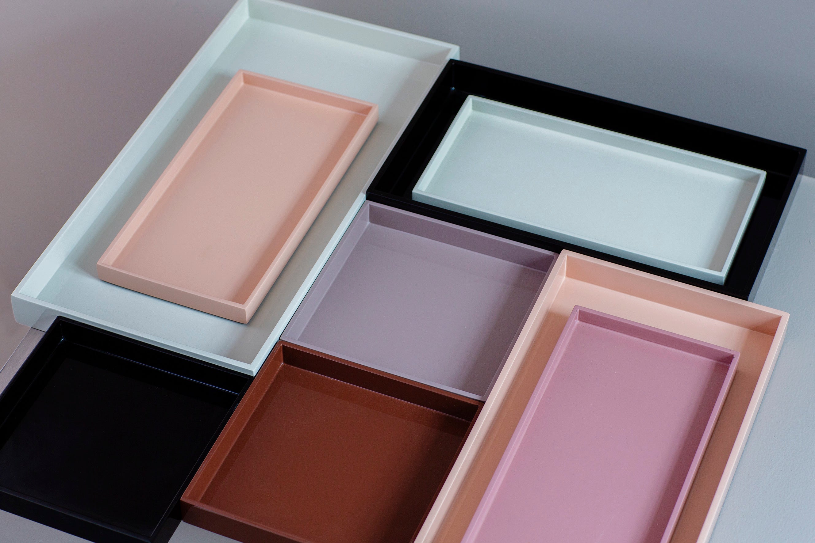 Lacquer Tray 32x16 Sorbet